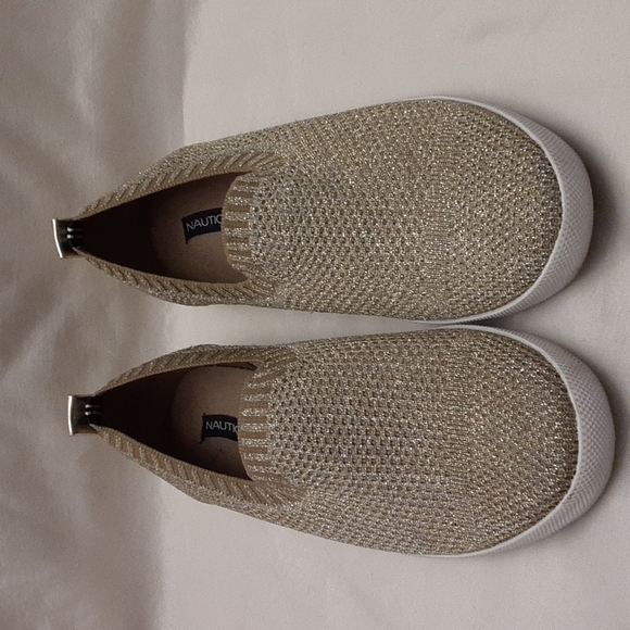 Nautica size 6.5 women's gold metallic slip on sneaker. - Picture 2 of 14
